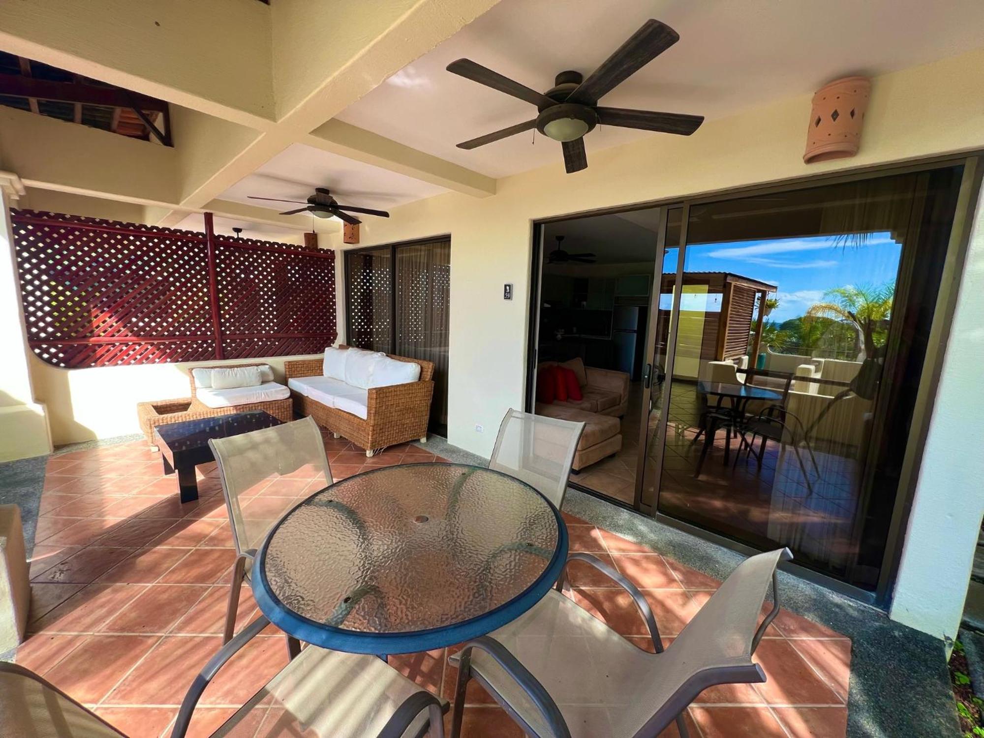 Tropical Gardens And Apartahotel