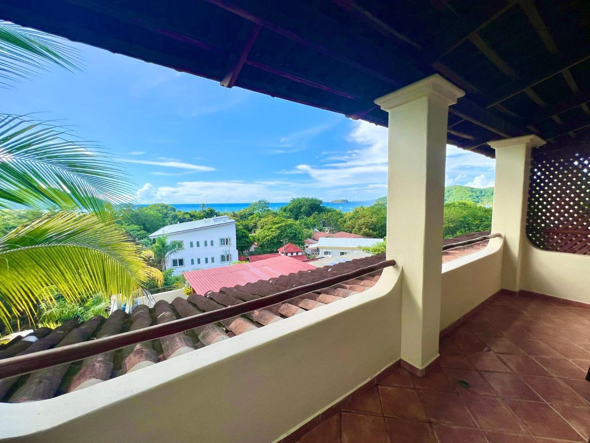 Tropical Gardens And Apartahotel *