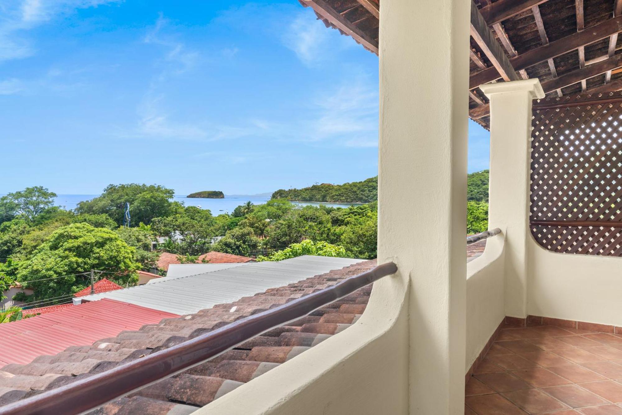 Apartahotel Tropical Gardens And Coco