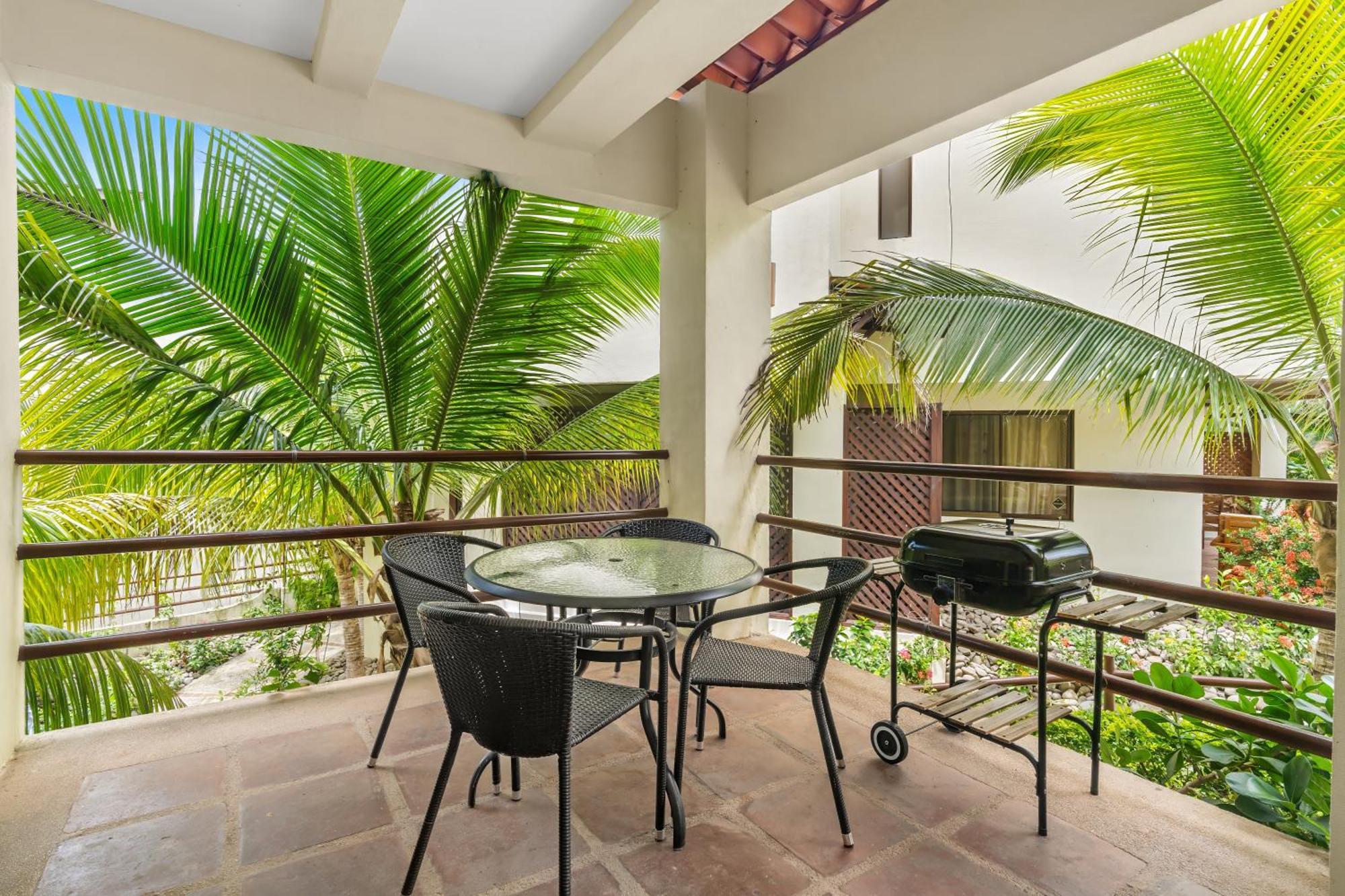 Apartahotel Tropical Gardens And Coco