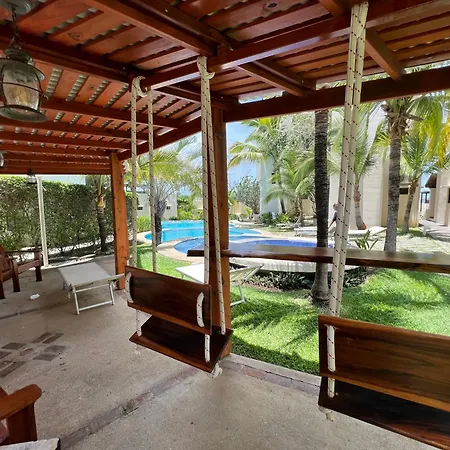 Tropical Gardens Suites And Apartments Coco Exterior photo
