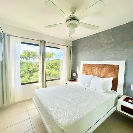 Tropical Gardens Suites And Apartments Coco Exterior photo