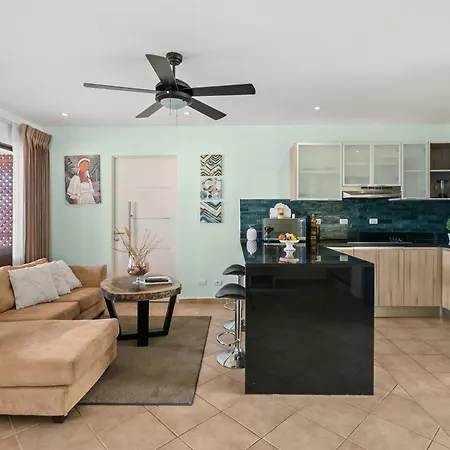 Tropical Gardens Suites And Apartments Coco Exterior photo